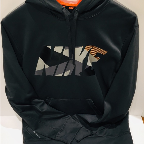 Nike hoodie - Picture 2 of 5